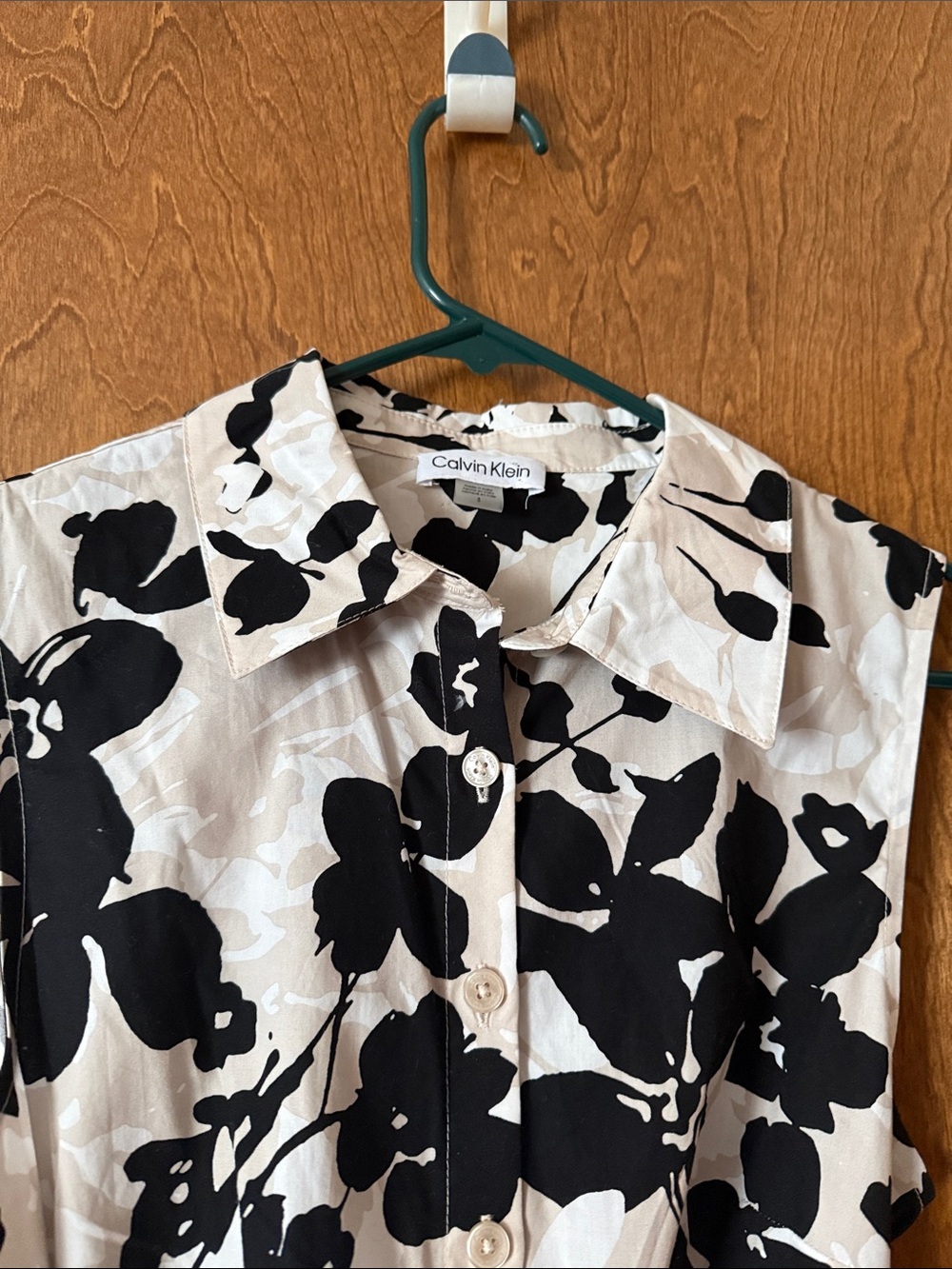 Calvin Klein Black & White Floral Midi Shirt Dress - Picture 4 of 7